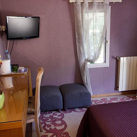B&B Gilclau Saint-Martial-d'Artenset 外观 照片