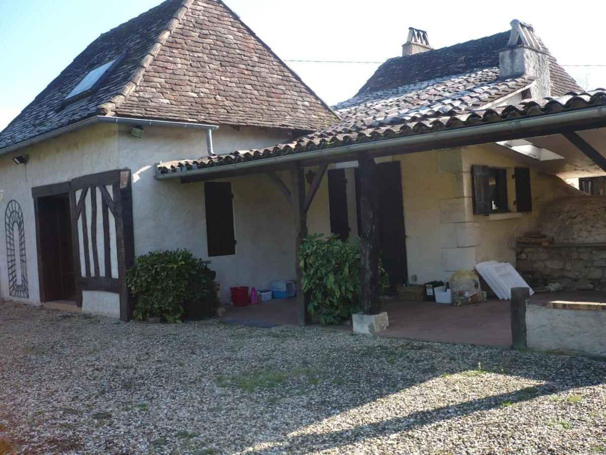B&B Gilclau Saint-Martial-d'Artenset 外观 照片